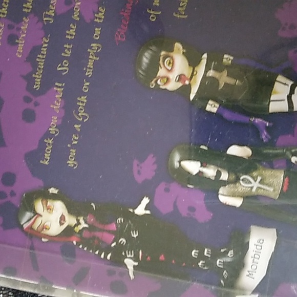 Bleeding Ege GOTHS "Morbida" doll - Picture 5 of 9